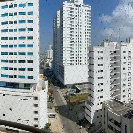 Frente A La Playa . En, Sp, It. Cartagena