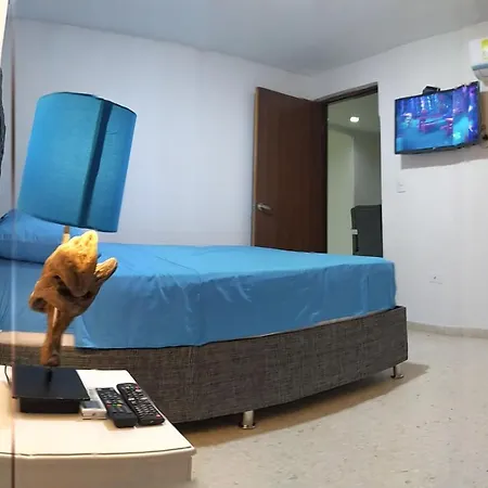 Apartamento Frente A La Playa . En, Sp, It. *